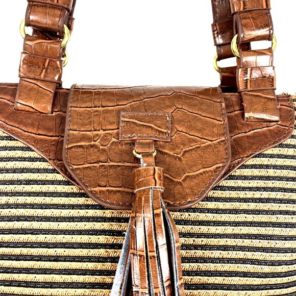 Shoulder Handbag Hobo Brown Textured woven Faux Leather Tassel Boho Chic - Picture 4 of 16